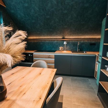 Guest House Pohorska Kavarna マリボル エクステリア 写真